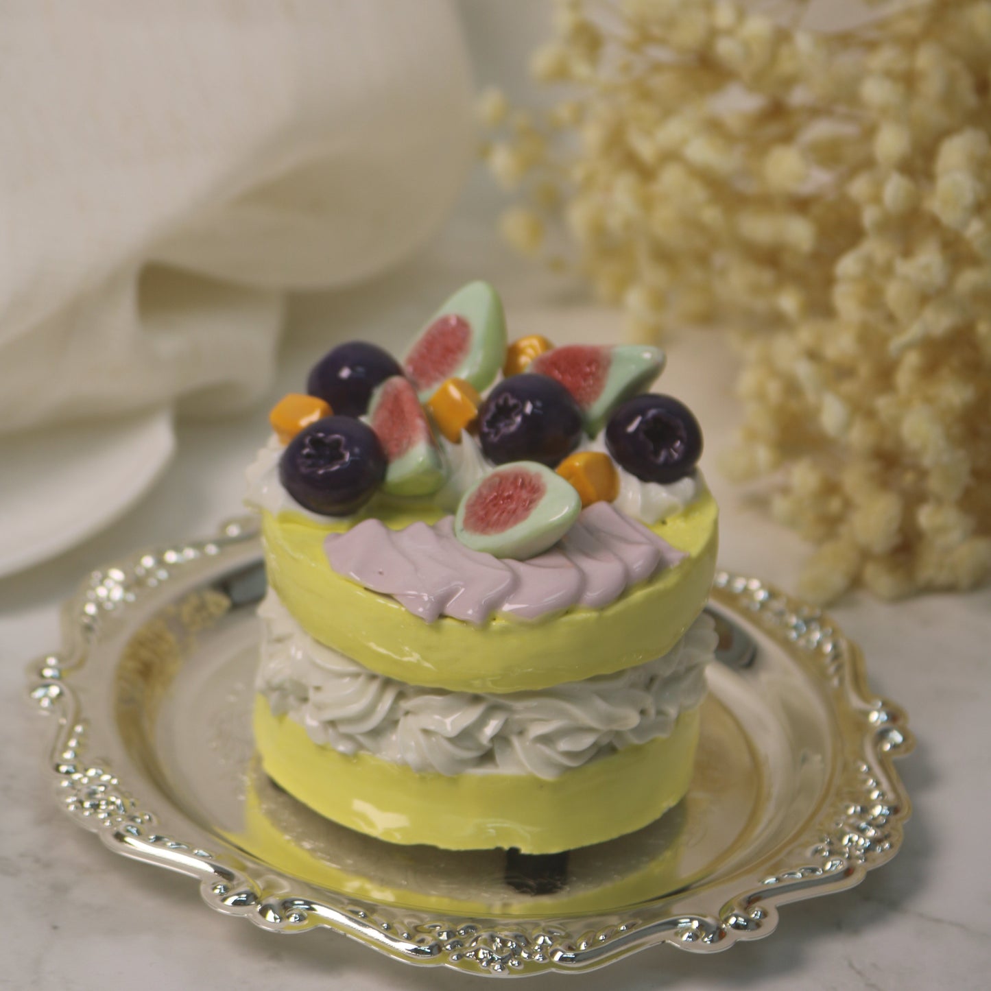 Fig And Blueberry Ceramic Cake Decoration Art