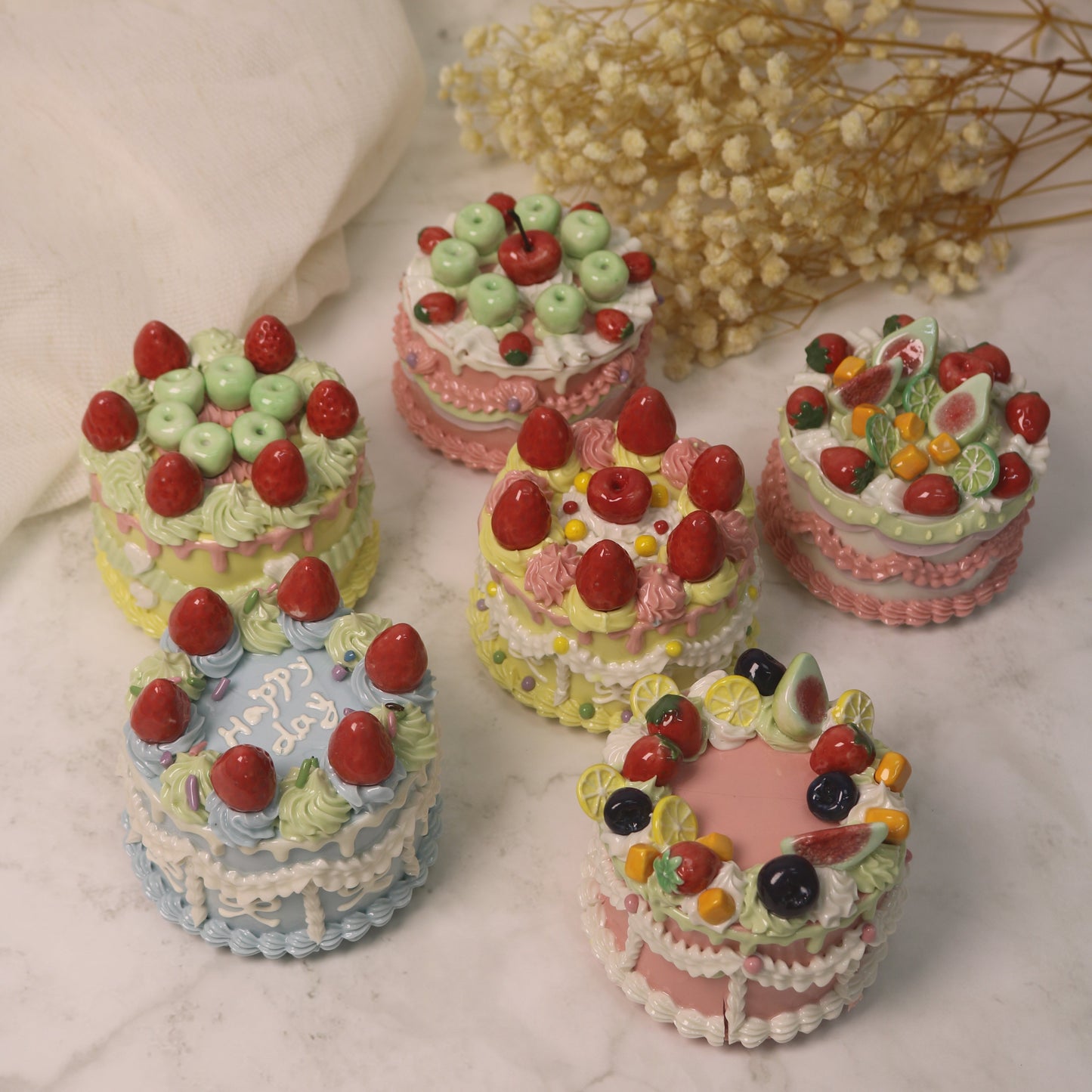 Handmade Ceramic Strawberry Fruit Round Cake Decoration