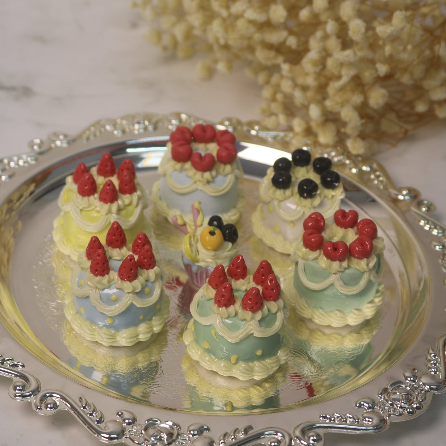 Aesthetic Handmade Ceramic Cake Decor for Cozy Home Styling