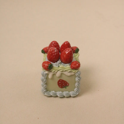 Charming Ceramic Cake Topper – Perfect Gift for Dessert Lovers