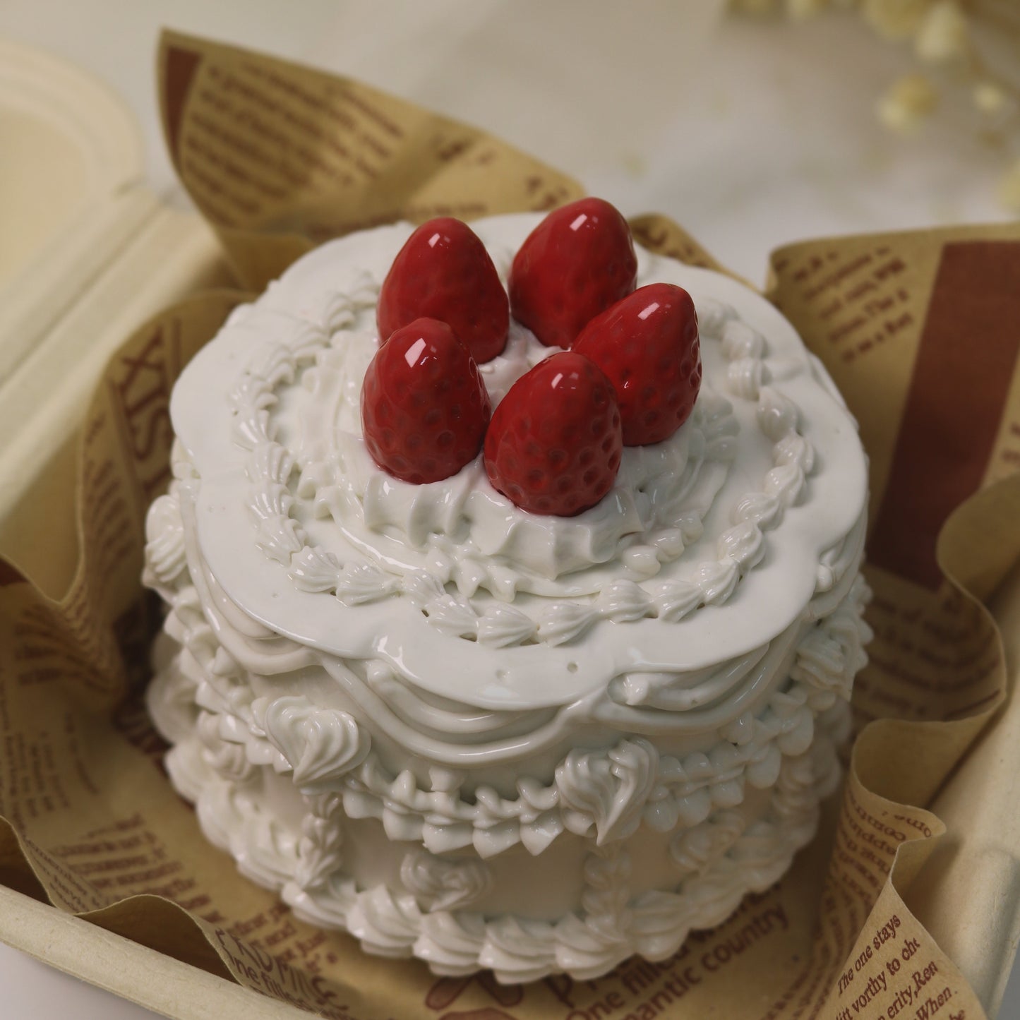 Clementine Crimson Strawberry Spirit in Porcelain Frosting