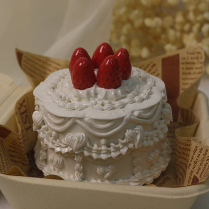 Clementine Crimson Strawberry Spirit in Porcelain Frosting