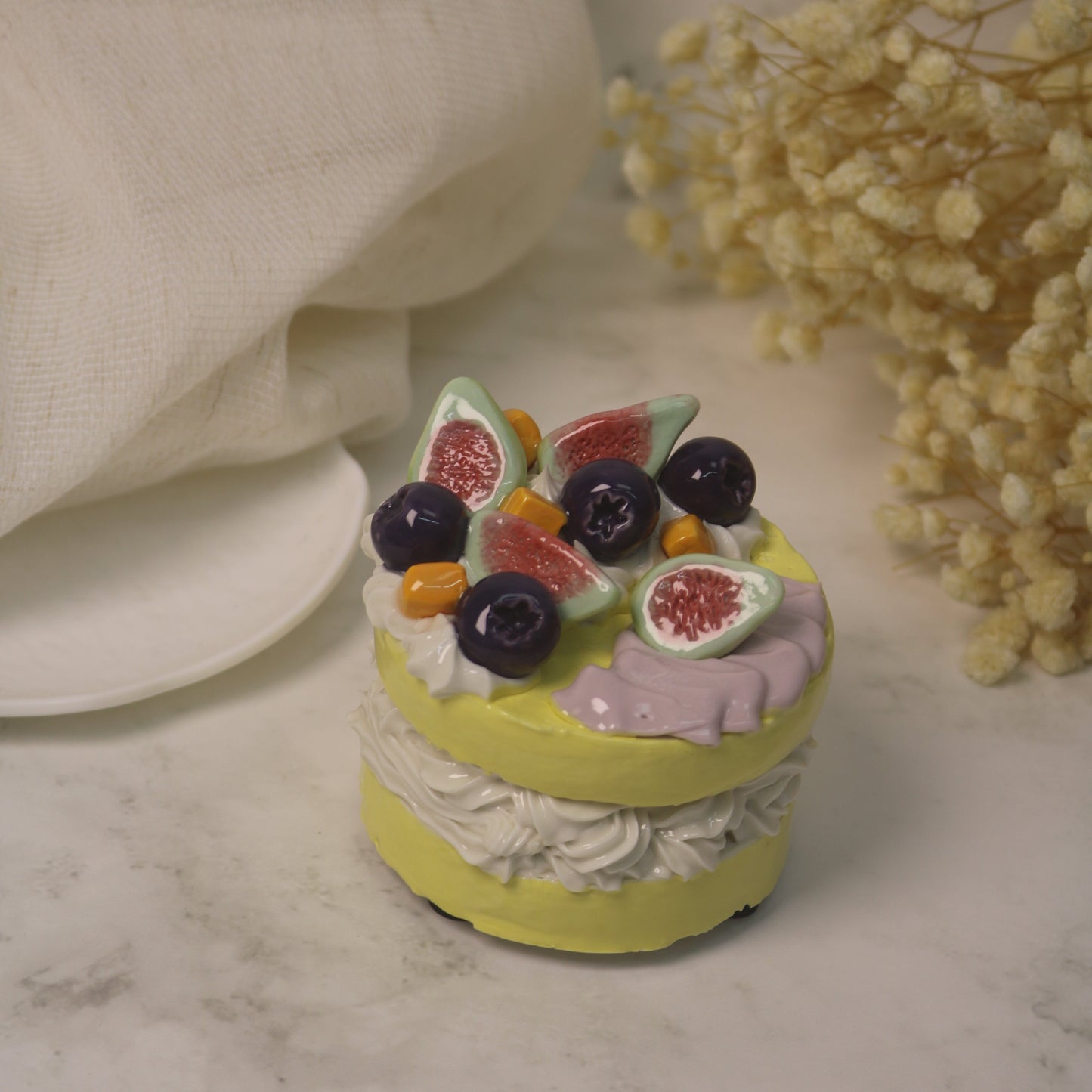Fig And Blueberry Ceramic Cake Decoration Art