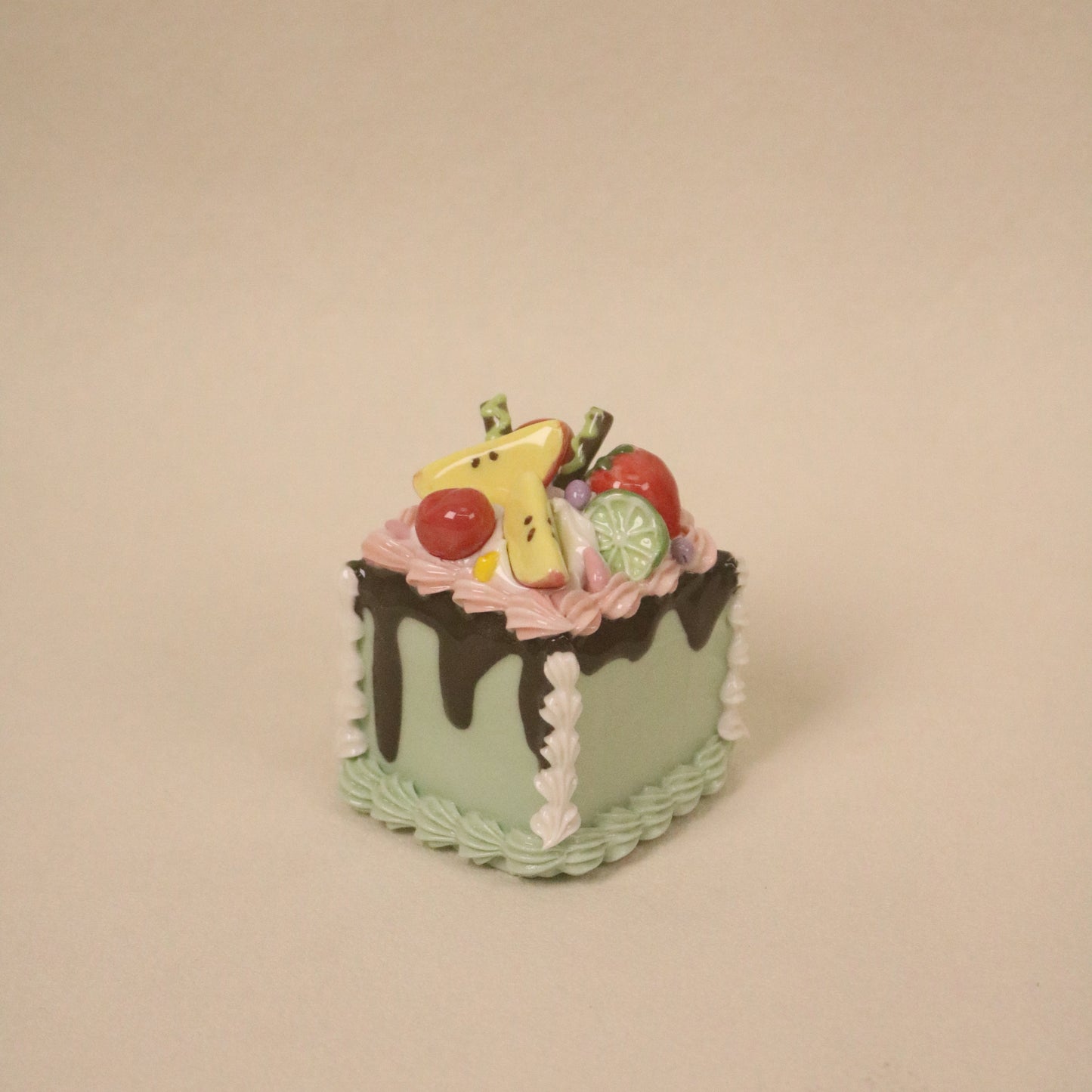Handmade Ceramic Cake Topper Square Fruit Apple Cream Chocolate Sauce Dessert Decor