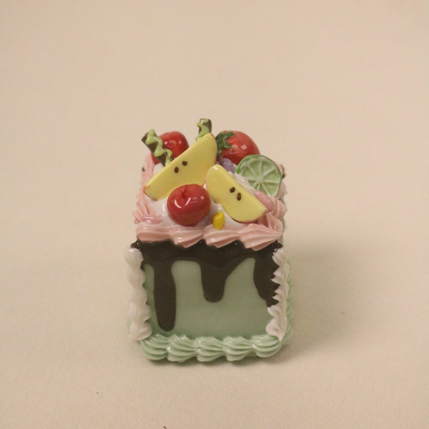 Handmade Ceramic Cake Topper Square Fruit Apple Cream Chocolate Sauce Dessert Decor