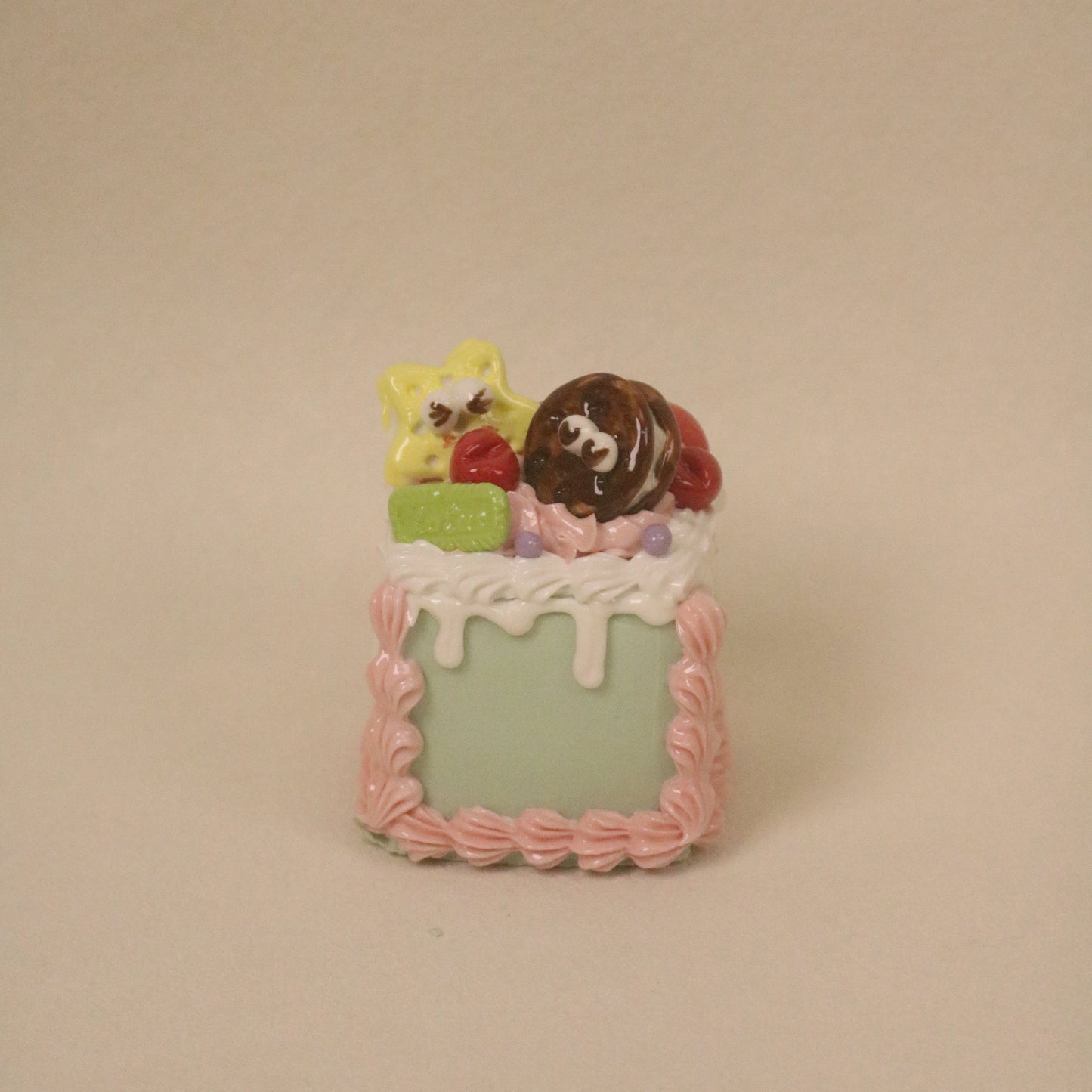 Handmade Cute Dessert Decor Fake Cake Decor Ceramic Cookie Cake Topper