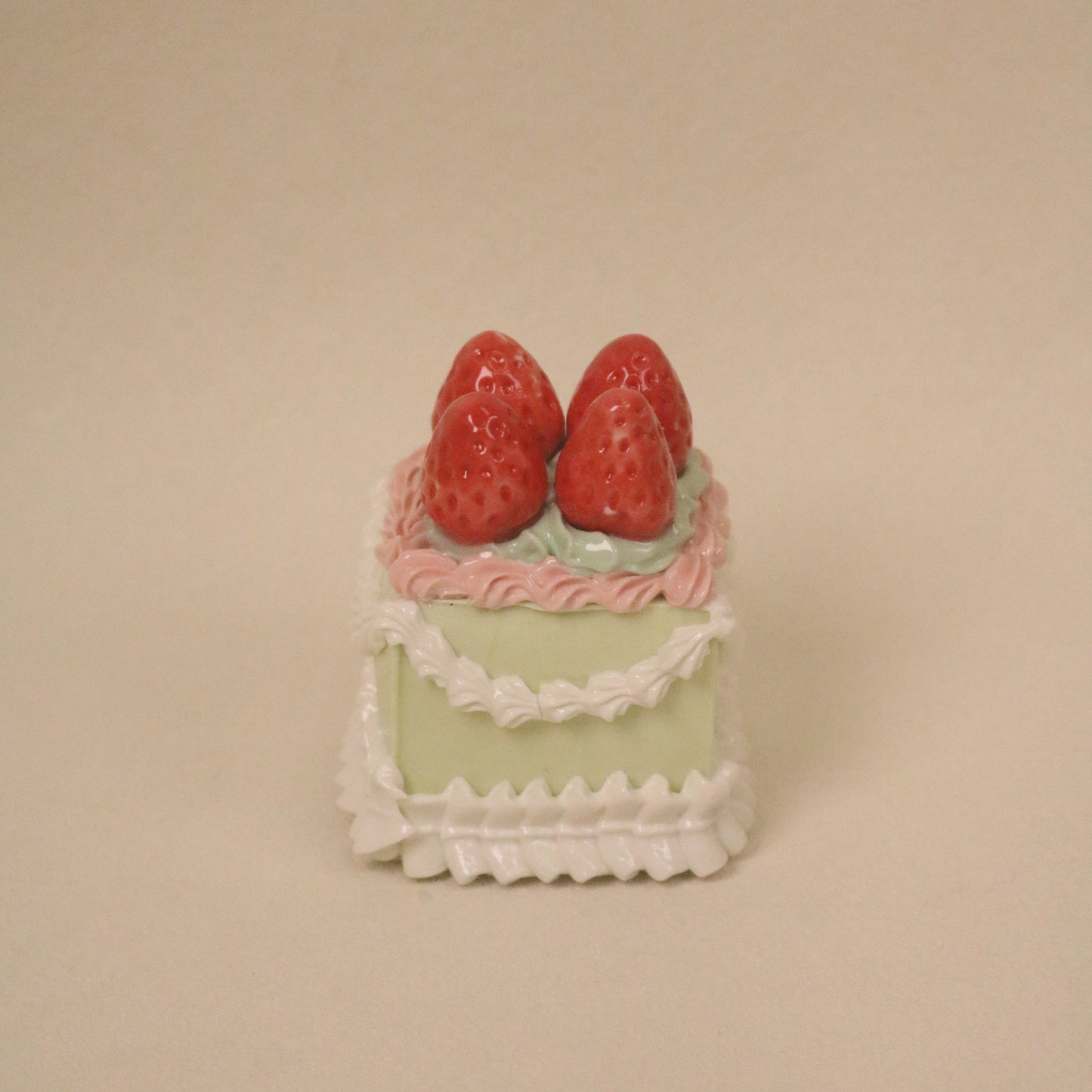 Handmade Cute Dessert Decor Fake Cake Decor Ceramic Strawberry Cake Topper