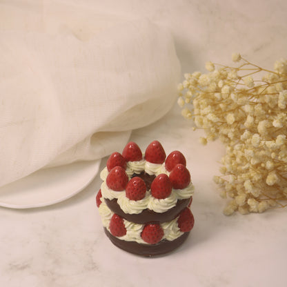 Handmade Fake Cake Ornament Ceramic Chocolate Strawberry Dessert Decor