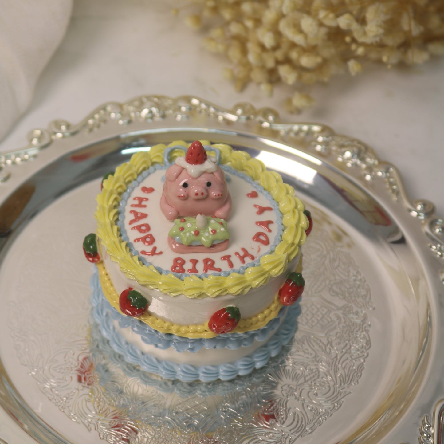 Handmade Ceramic Cake Trinket Box | Cute Strawberry Pig Design | Decorative Pottery Gift
