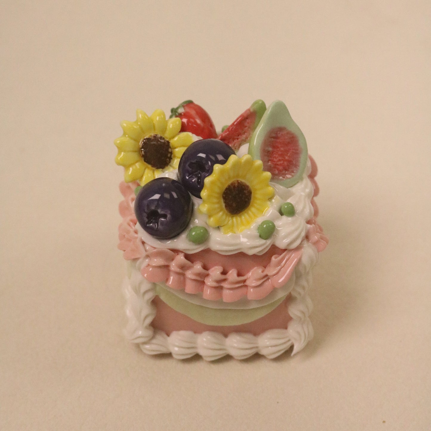 Square Fake Cake Decor, Artisan Ceramic Fruit Cream Sculpture